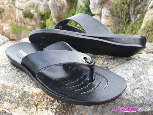 Aerosoft, LS 4847, Black (size UK 4 only)