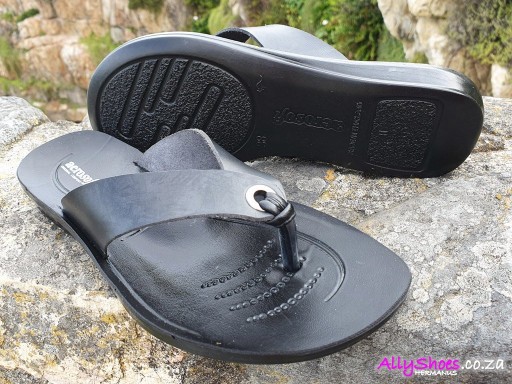 Aerosoft, LS 4847, Black (size UK 4 only)