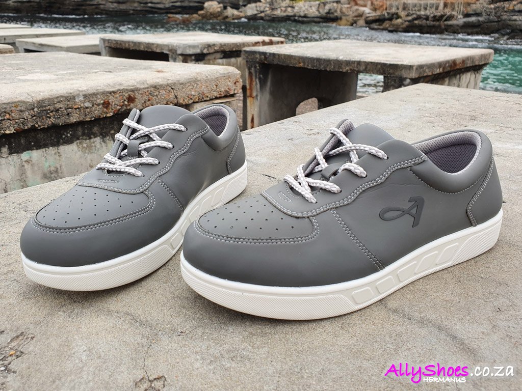 Aerosoft, SN 7805, Grey (size UK 4 only)