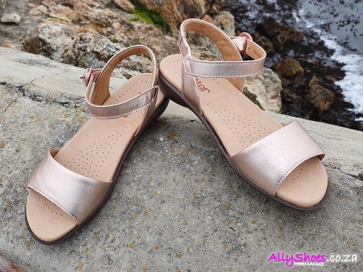 Hotter, Tropic, Rose Gold, Slim Fit (size UK 8 only)