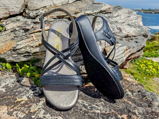 Natural Steps, 413, Black