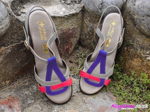 Natural Steps, 854, Azure Coral Grey