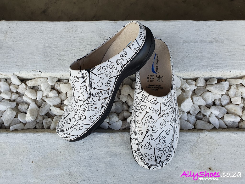 Nursing Care, Berlin, Kitchen White (size UK 4 only)