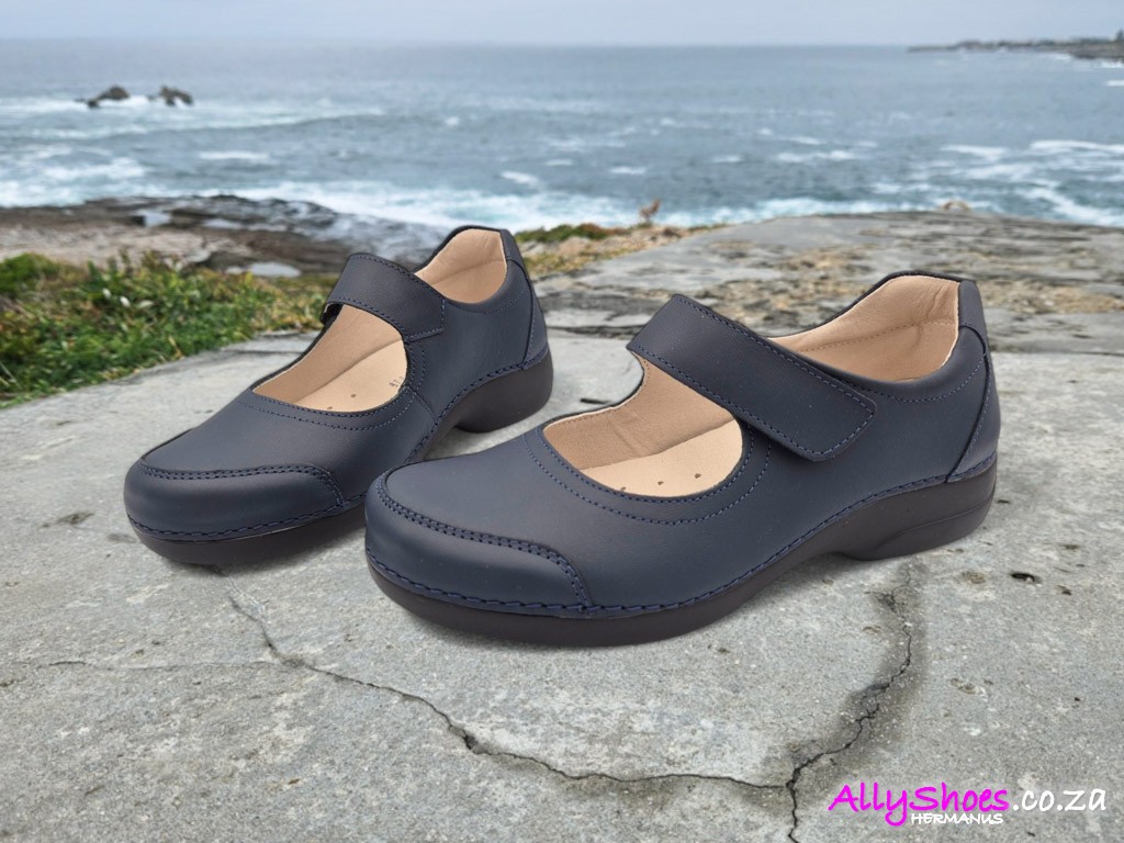 Nursing Care, Letonia, Dark Blue