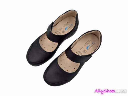 Nursing Care, Letonia, Black