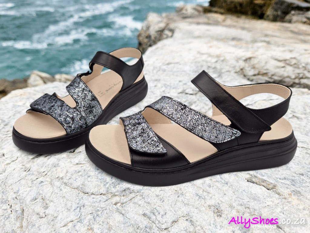 Nursing Care, Pavia, Glitter Black