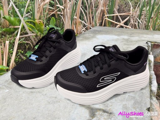 Skechers, Max Cushioning Endeavour, Black/White