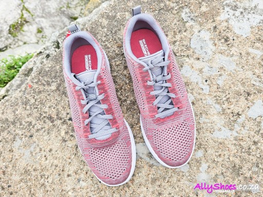 Skechers, On The Go Glide High Tide, Pink/Grey (size UK 8 only)