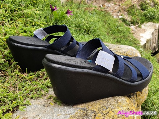 Skechers, Rumble On City Fever, Navy (size UK 8 only) Skechers, Rumble On City Fever, Navy (size UK 8 only)