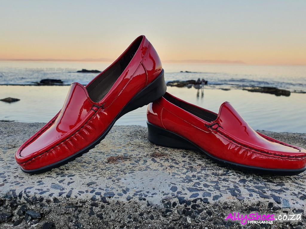 roxy red shoes